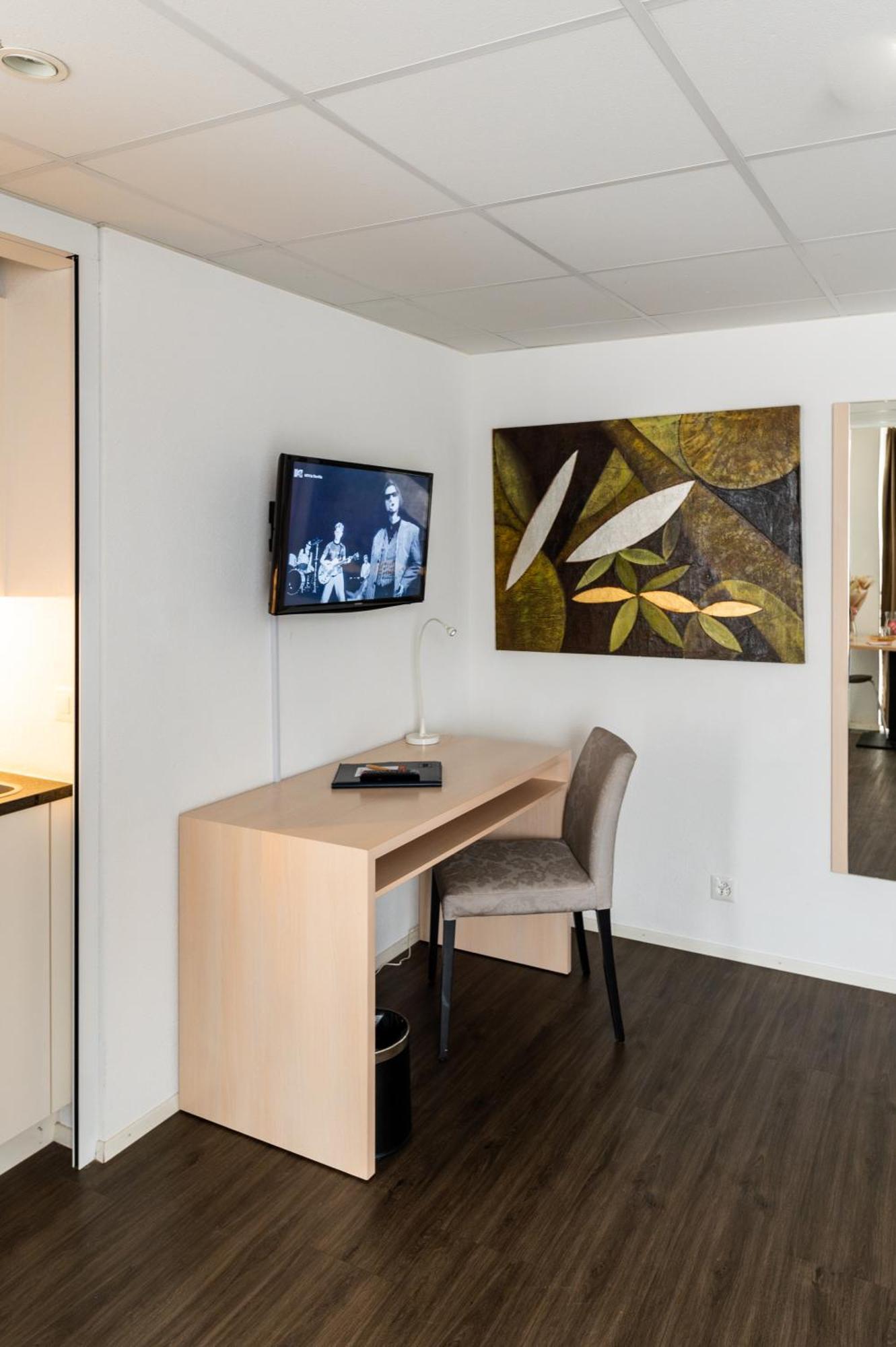 Los Lorentes Apartments Bern Airport Бельп Экстерьер фото