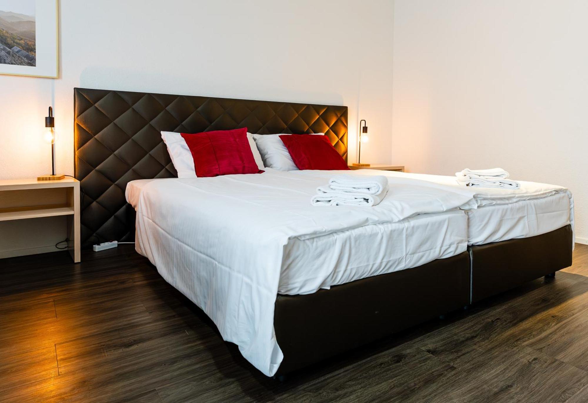 Los Lorentes Apartments Bern Airport Бельп Экстерьер фото