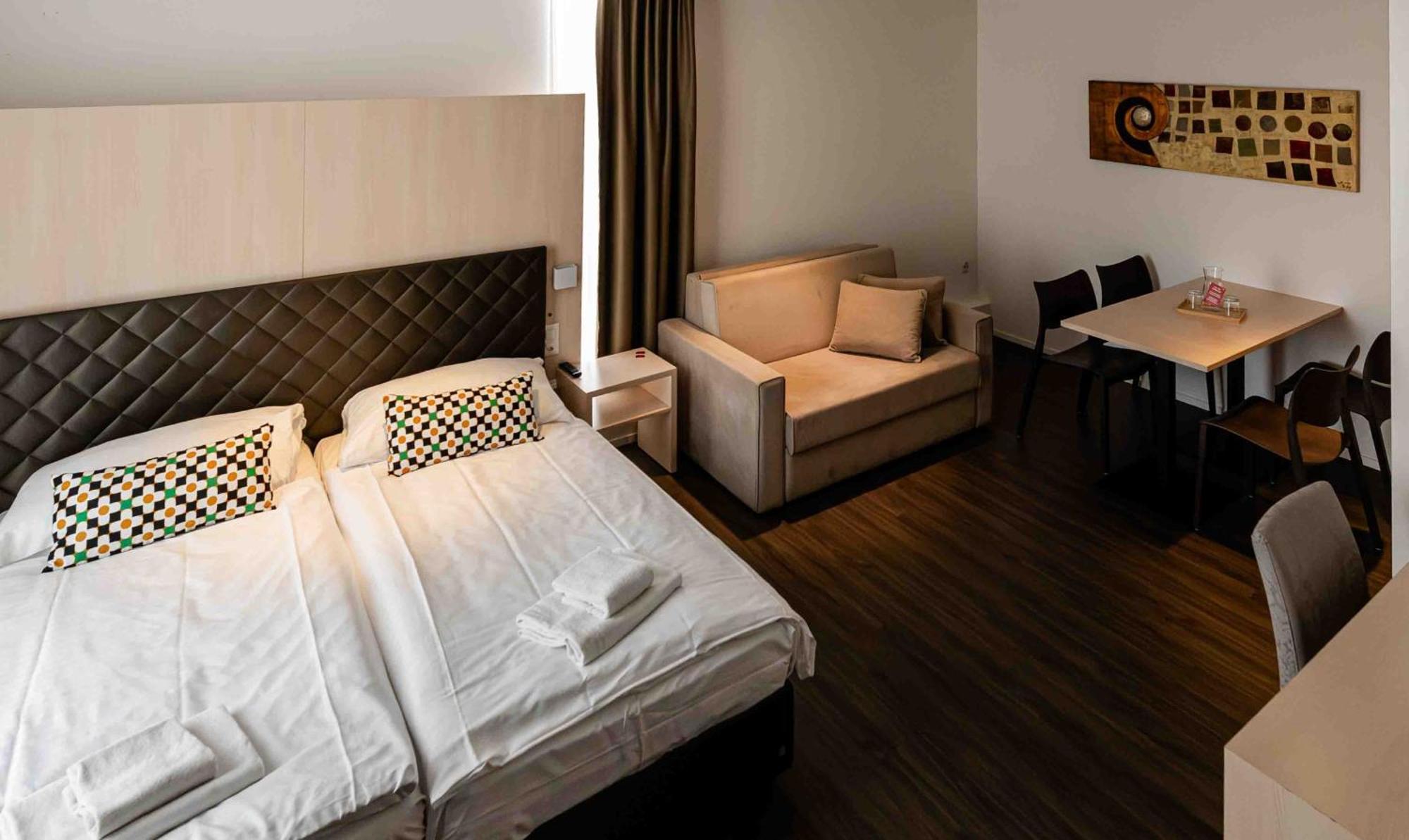 Los Lorentes Apartments Bern Airport Бельп Экстерьер фото