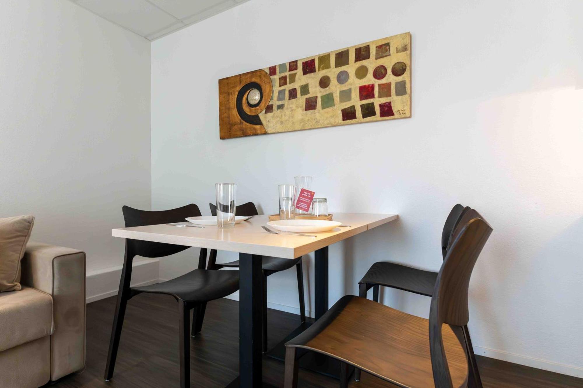 Los Lorentes Apartments Bern Airport Бельп Экстерьер фото